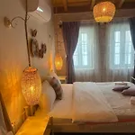 Hera Alacati