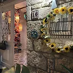 Hera Alacati Hotel