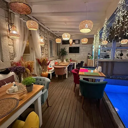 Szálloda Hera Alacati *