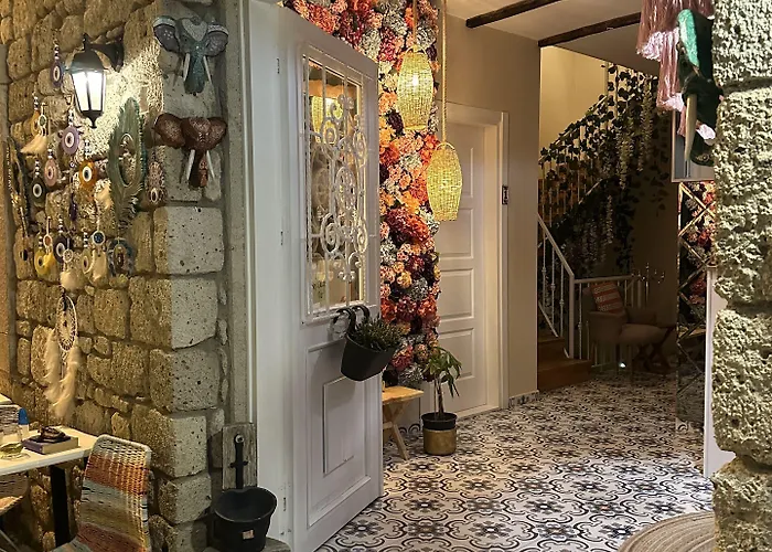 Hera Alacati * Çeşme